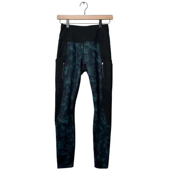 Athleta Frost High Traverse Tight Floral Leggings Black & Blue - Picture 2 of 11